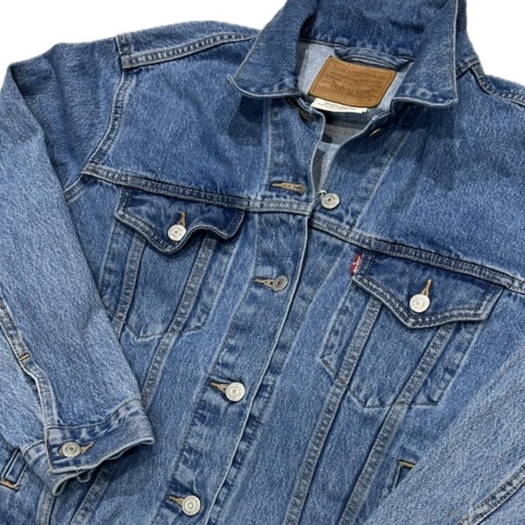 🧥🇺🇸 LEVI’S Denim Jacket | M | Y2K-Inspired Sequin Logo |‎ Americana Statement - Picture 6 of 7